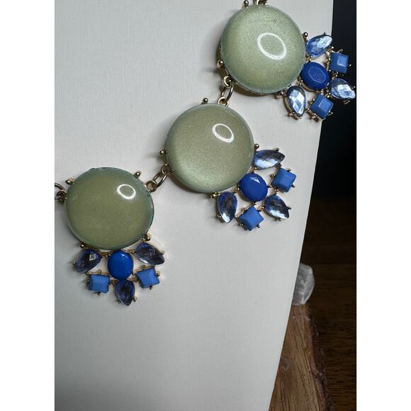 Stunning Green and blue Gold Tone Statement Necklace Big Faceted Bib Adjustable - Picture 2 of 4
